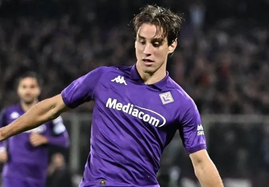 Quem é Edoardo Bove, jogador da Fiorentina que sofreu mal súbito contra a Inter