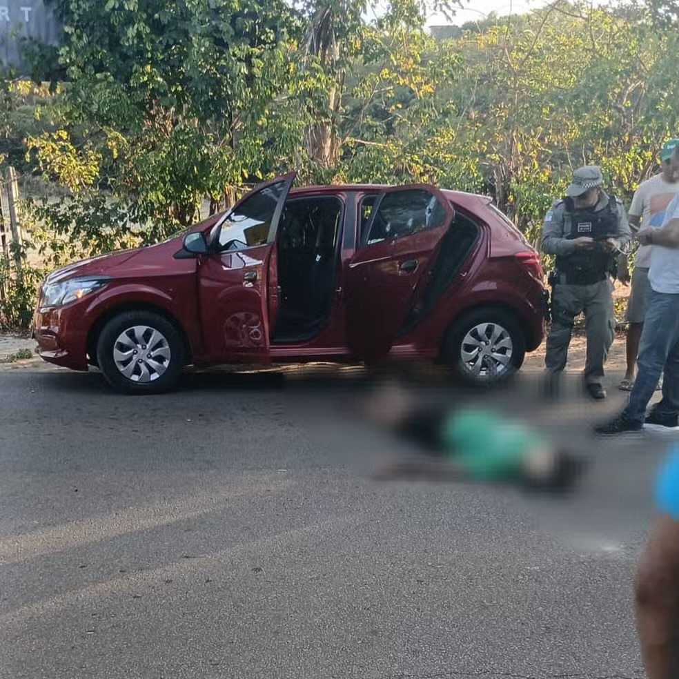 Três homens são assassinados em plena luz do dia na avenida principal de Pipa