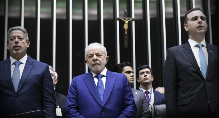 Lula quer reunião com Lira e Pacheco para discutir sucessão