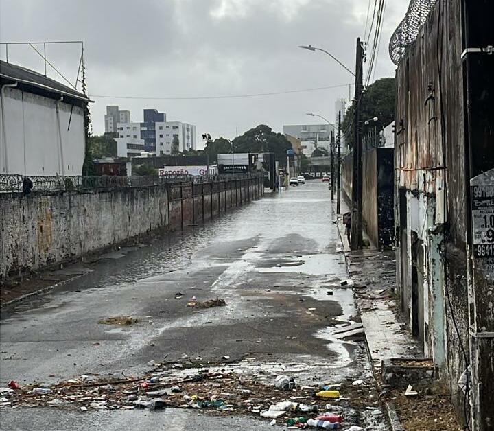 alagamento Leônidas Carvalho