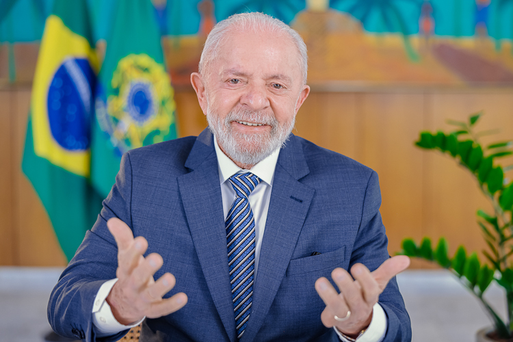 pres-lula-reuniacc83o-entrevista-darius-rochebin-ricardostuckert-pr-04.jpeg