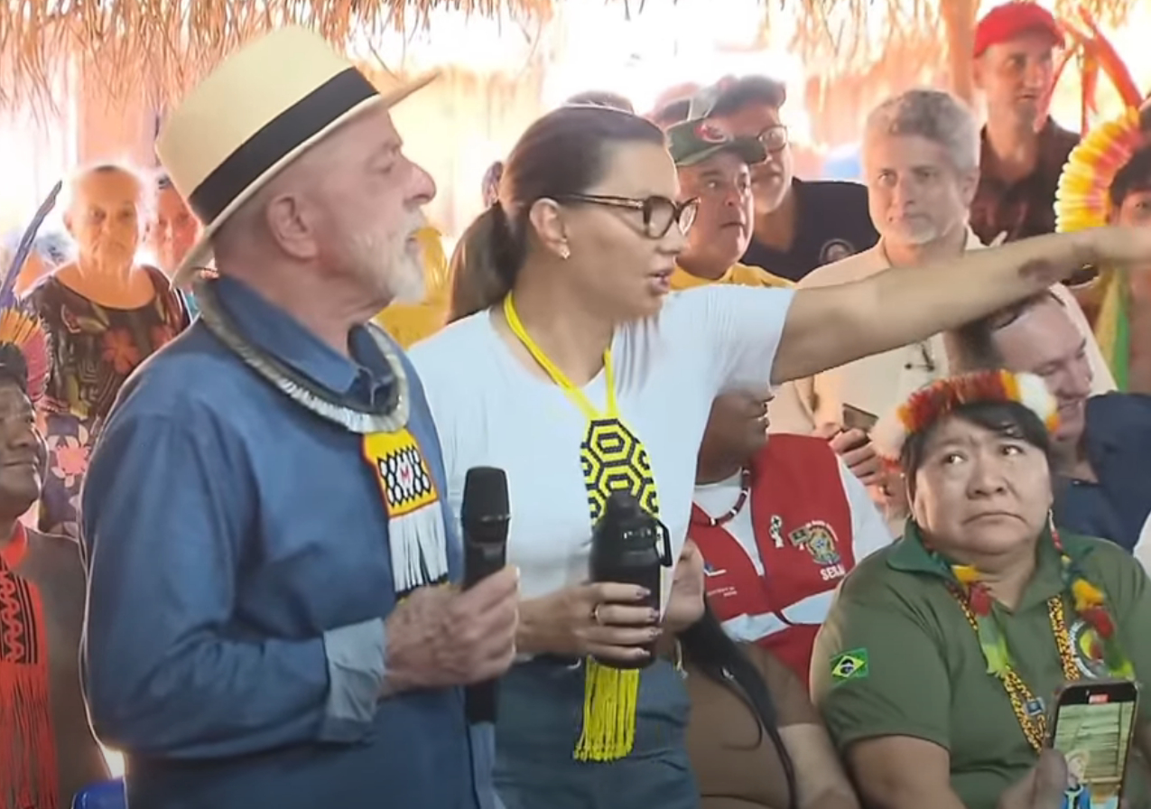 FireShot Capture 4882 - Presidente Lula se reúne com Cacique Raoni e lideranças indígenas na_ - www.youtube.com.jpg