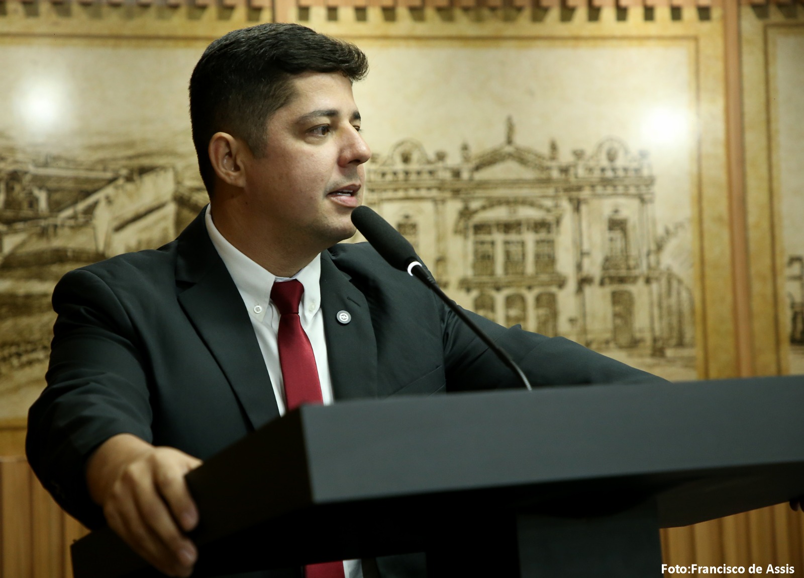 Daniel Santiago