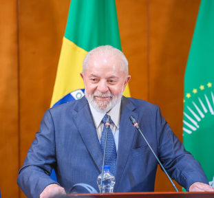 LULA6.PNG