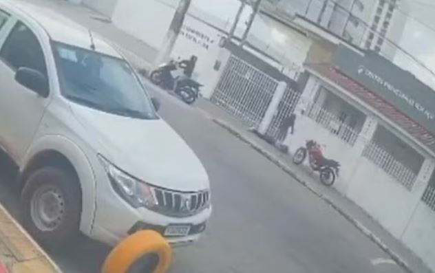 ROUBO NO CHÃO.JPG