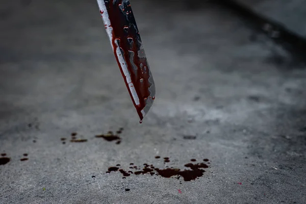 depositphotos_347815678-stock-photo-close-knife-blood-stains-dripping.jpg