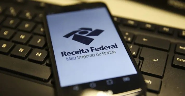 A consulta ao lote pode ser feita no site da Receita Federal, dentro do menu ‘Meu Imposto de Renda’ | Foto: Marcello Casal Jr/Agência Brasil