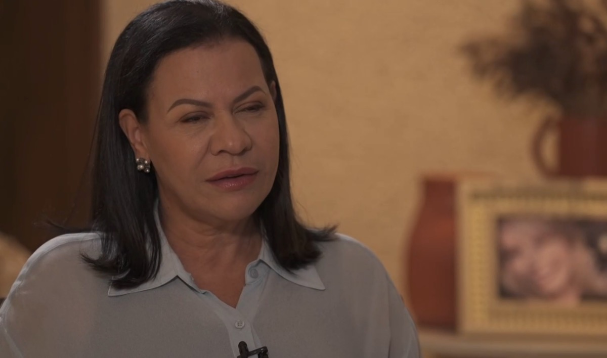 Dona Ruth durando entrevista ao Fantástico neste domingo (13)  • Reprodução/TV Globo