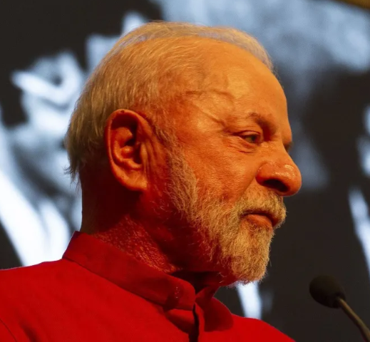 LULA 3.PNG