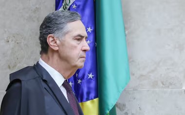 O presidente do STF, ministro Luís Roberto Barroso, aconselhou o filho a não retornar agora aos EUA Foto: Antonio Augusto/STF