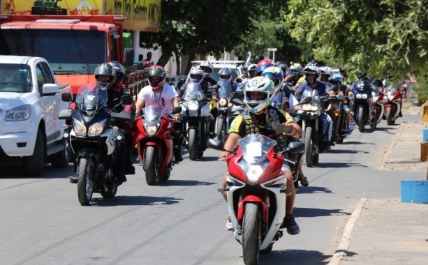 Passeio Motociclístico Natal Sobre Duas Rodas | Crédito: STTU