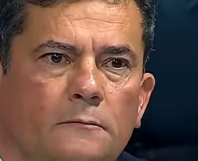 FireShot Capture 302 - SERGIO MORO X CARECA DO INSS - YouTube - [www.youtube.com].png