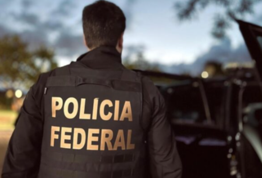 FireShot Capture 198 - Esposa do delegado-geral de Alagoas é alvo da PF por fraude no CNU_ - [www.metropoles.com].png