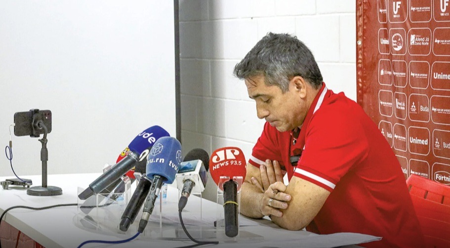 VITOR ARTEIRO SAF - FOTO ALEX REGIS.jpg