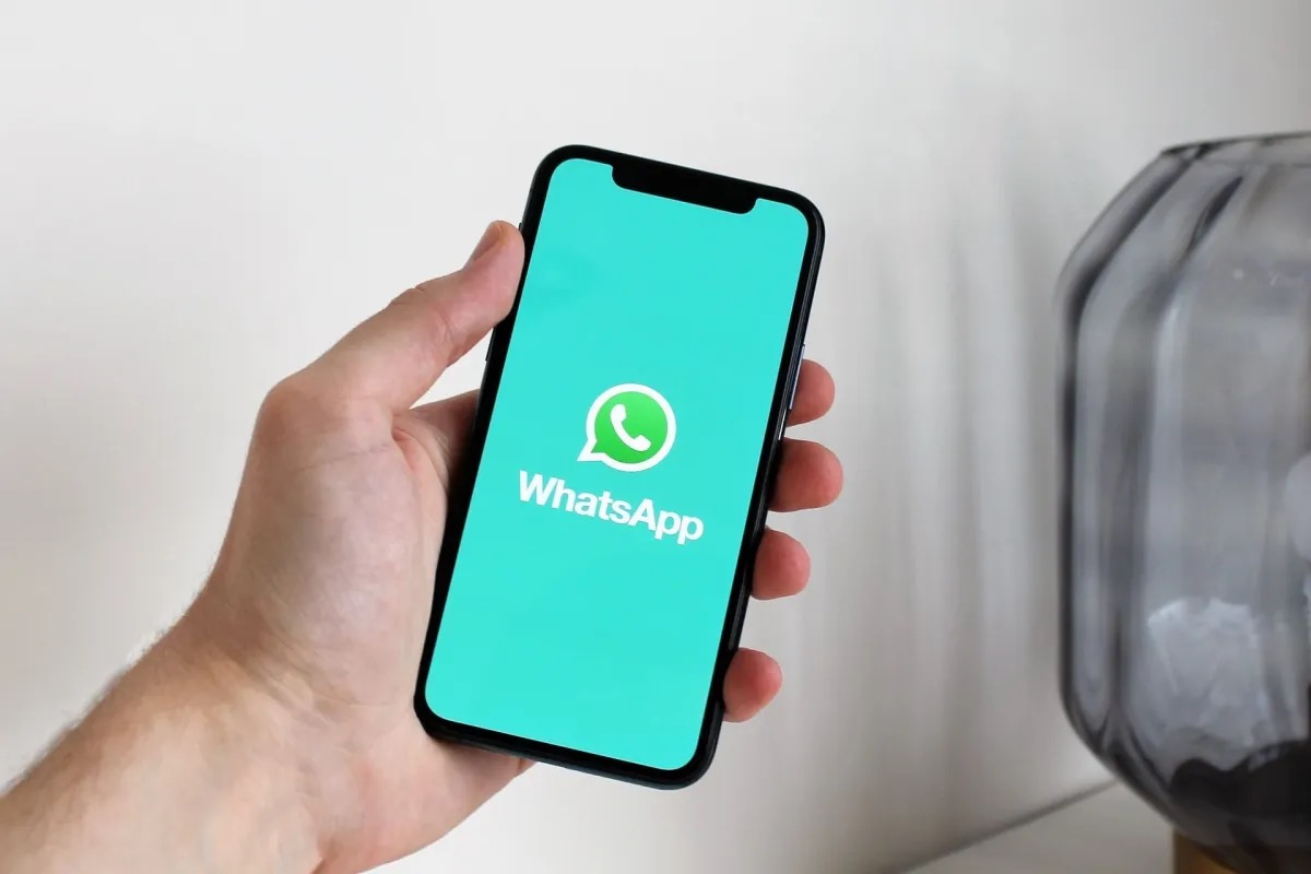 WhatsApp deve limitar número de mensagens enviadas por lista de transmissão  • Créditos: antonbe/Pixabay