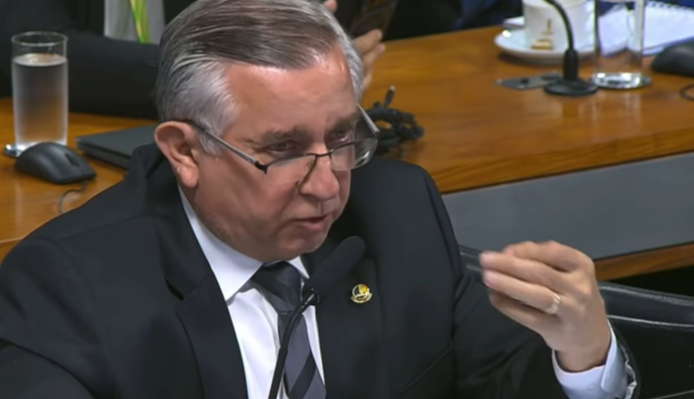 senador izalci lucas