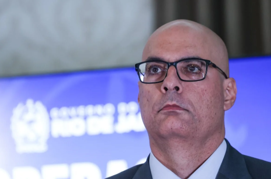 FireShot Capture 519 - Curi sobre megaoperação contra o CV_ _Moradores estão pedindo mais__ - [www.metropoles.com].png