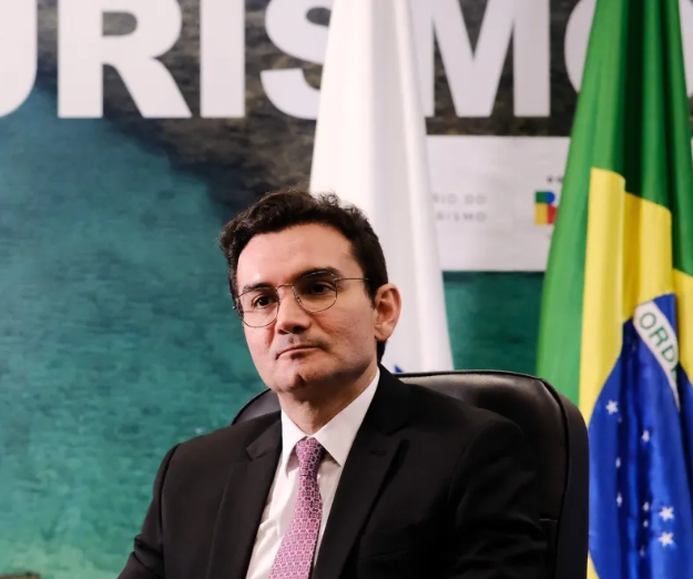 MINISTRO.PNG