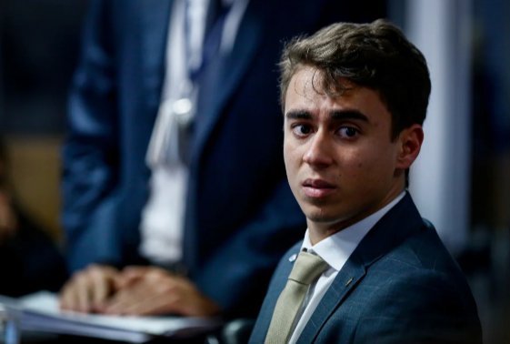 FireShot Capture 570 - _Virou crime chamar homem de homem_, diz Nikolas após ser condenado_ - [www.metropoles.com].png