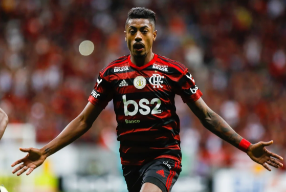 FireShot Capture 642 - Bruno Henrique_ esposa e amante engravidaram na mesma época_ - [www.metropoles.com].png