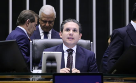 FireShot Capture 677 - Hugo Motta decide pautar anistia; versão será voltada para ‘redução_ - [noticias.r7.com].png