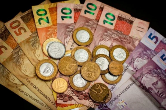 FireShot Capture 686 - Governo confirma salário mínimo de 2026 com reajuste de R$ 103_ - [www.metropoles.com].png