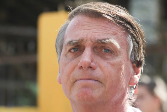FireShot Capture 694 - Moraes manda PF periciar necessidade de cirurgia de Bolsonaro_ - [www.metropoles.com].png
