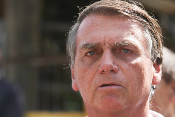 FireShot Capture 708 - Defesa de Bolsonaro pede a Moraes autorização para cirurgia urgente_ - [www.metropoles.com].png