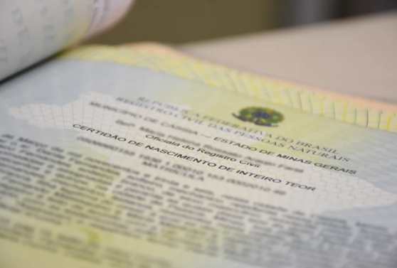 FireShot Capture 293 - Banco é condenado por usar nome antigo de homem trans - [www.metropoles.com].png