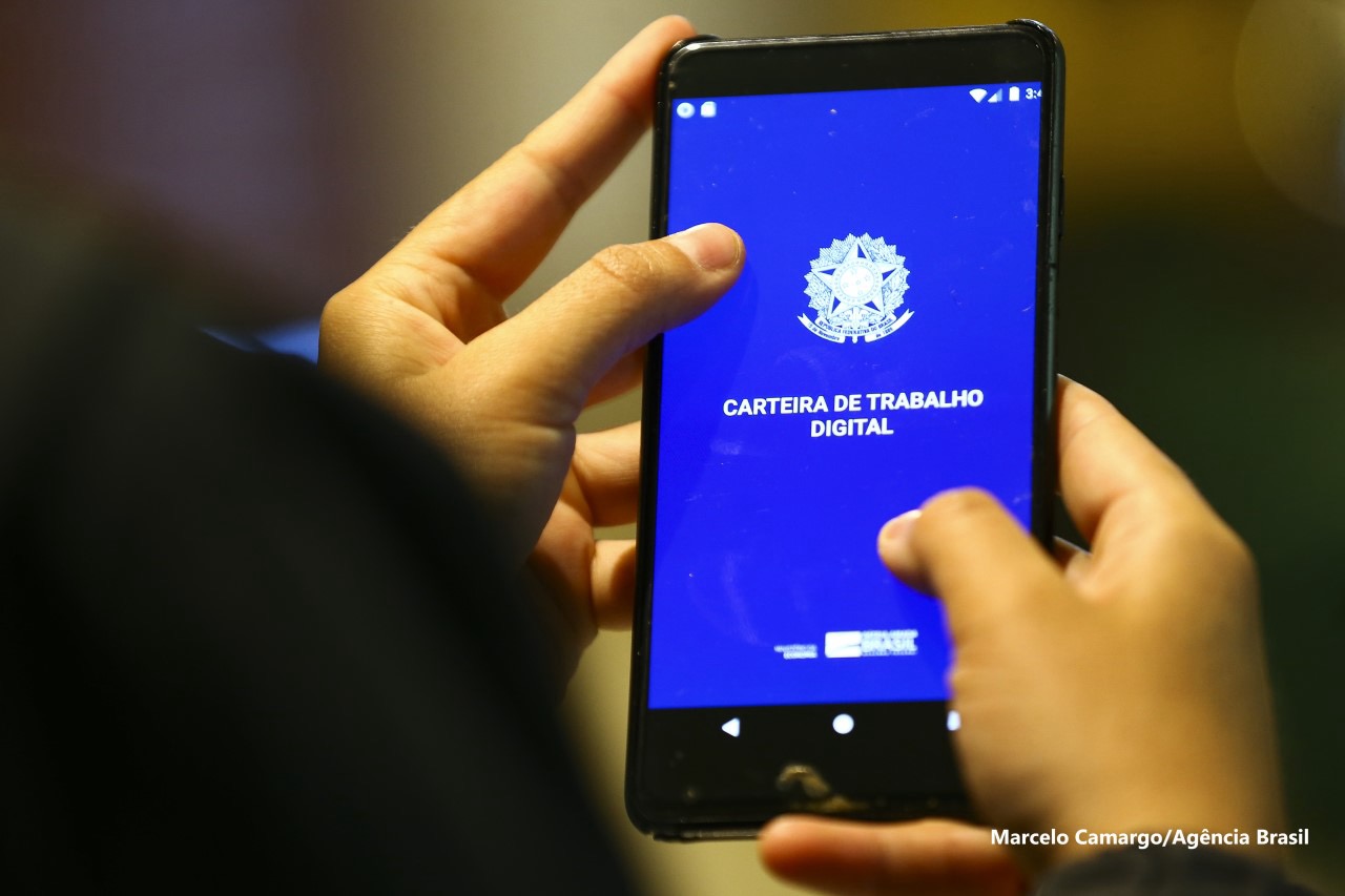 emprego | carteira de trabalho