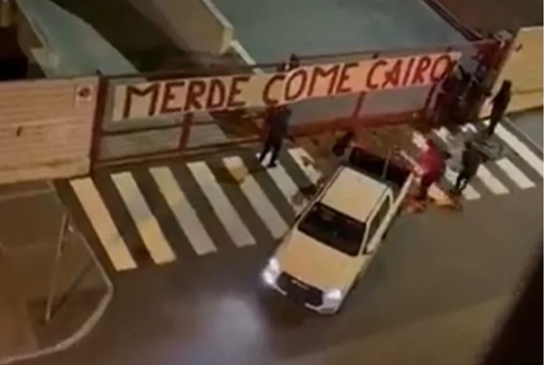 Protesto de torcida no CT