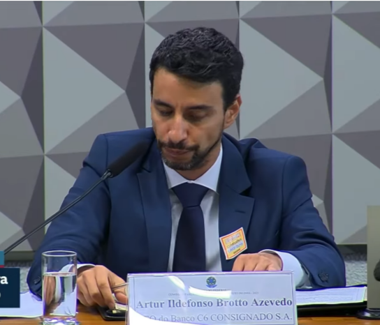 FireShot Capture 1131 - PRESSÃO! RELATOR ENCURRALA PRESIDENTE DO C6 BANK_ “PODERIA SER TRA_ - [www.youtube.com].png