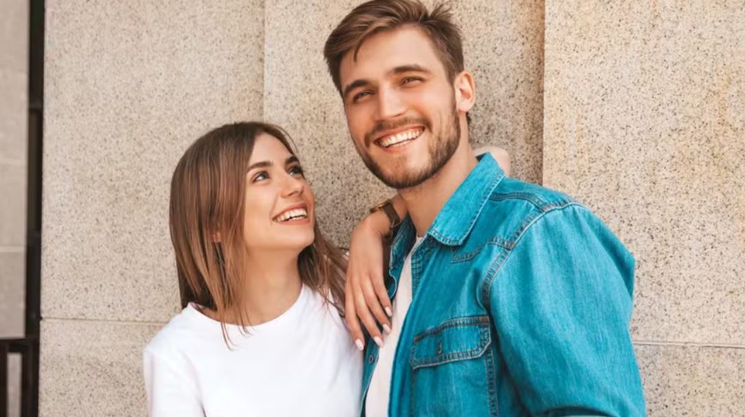 Casal de amigos - Foto: Freepik