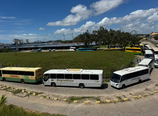 FireShot Capture 020 - Motoristas de ônibus intermunicipais paralisam viagens no RN - G1_ - [g1.globo.com].png