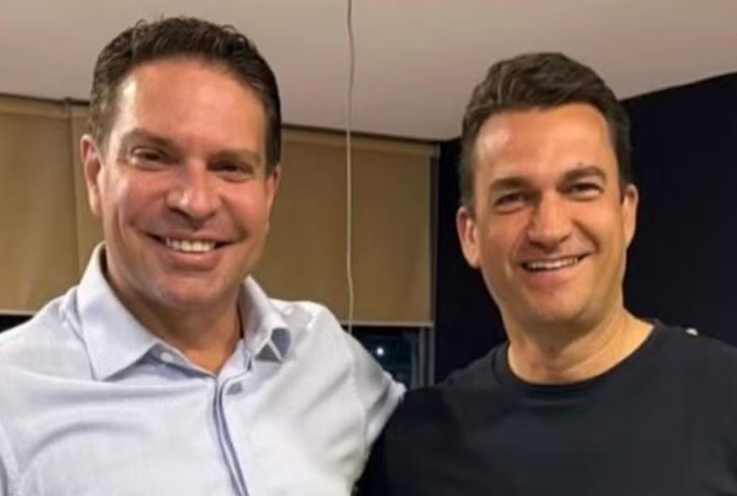 O empresário do garimpo Rodrigo Cataratas e Alexandre Ramagem — Foto: Reprodução