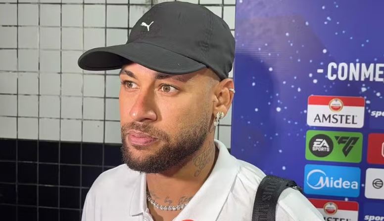 Neymar após o empate do Santos com o Recoleta — Foto: Vitória Goes