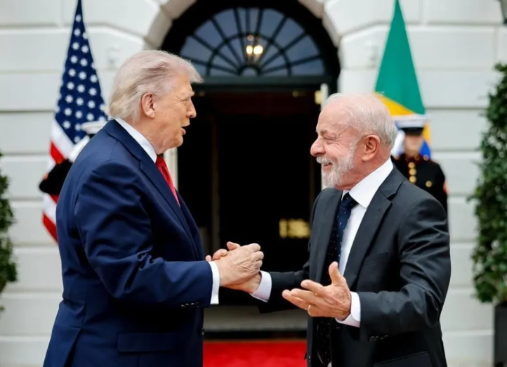 LULA E TRUMP.PNG