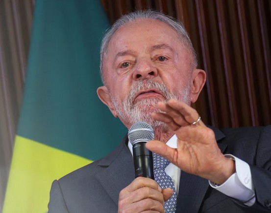 LULA16.jpg
