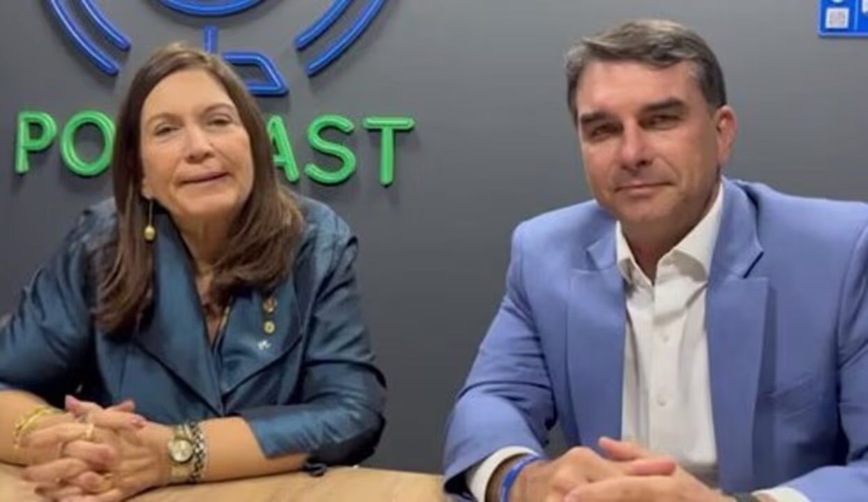 Flávio Bolsonaro e Bia Kicis