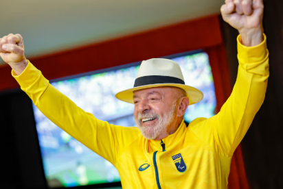 LULA9.PNG