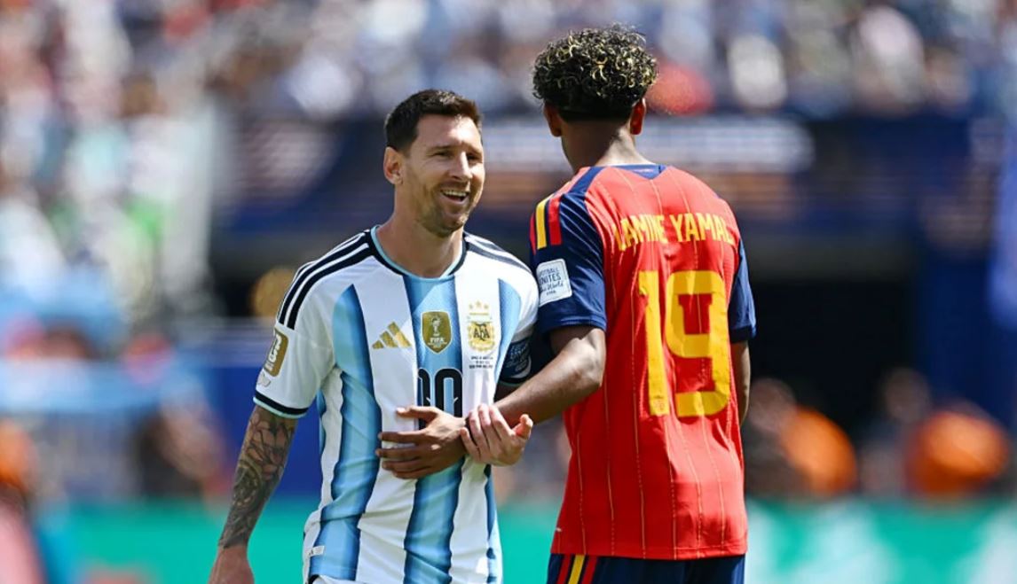 Messi e Yamal - Hannah Peters – FIFA/FIFA via Getty Images
