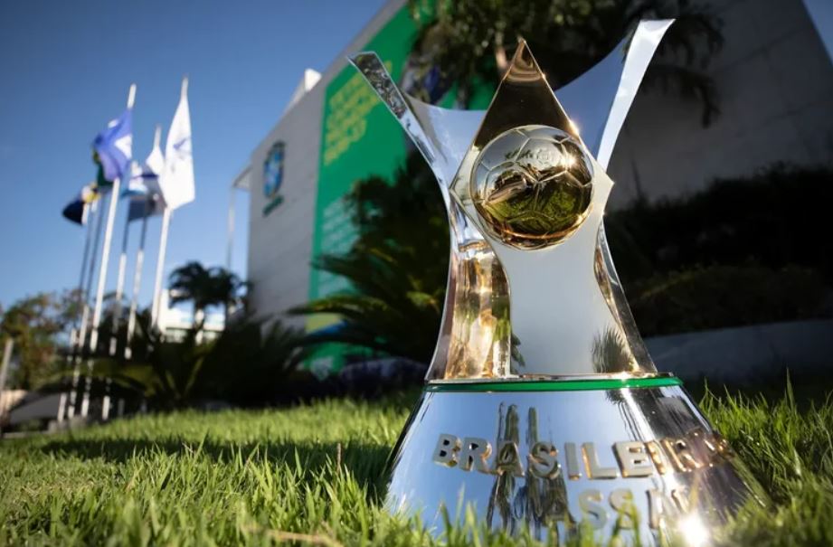Brasileirão: veja mais detalhes sobre a taça do campeonato (Lucas Figueiredo/CBF/Flickr)
