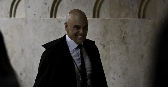 O ministro Alexandre de Moraes, durante uma sessão plenária no STF - 13/3/2025 | Foto: Ton Molina/Estadão Conteúdo