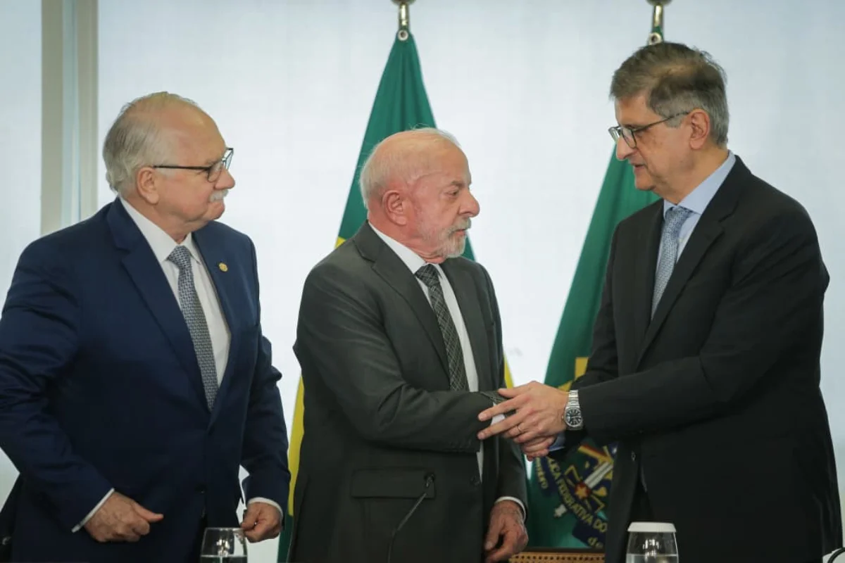 fachin-lula-gonet.webp