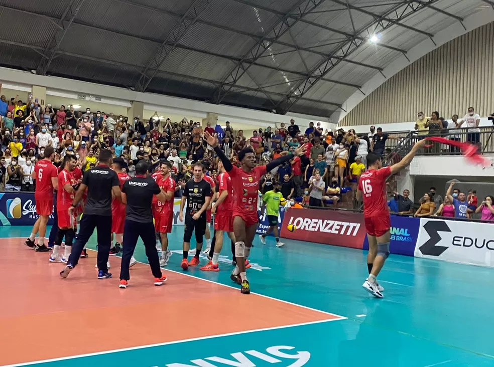 Natal bate Campinas com autoridade e embola classificação na Superliga de Vôlei