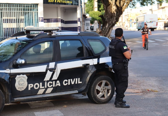 Polícia Civil prende homem suspeito por estuprar idosa em Natal