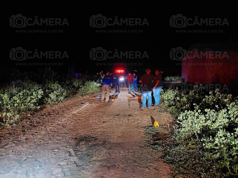 Homens são sequestrados e mortos com tiros na cabeça no meio da rua em Mossoró