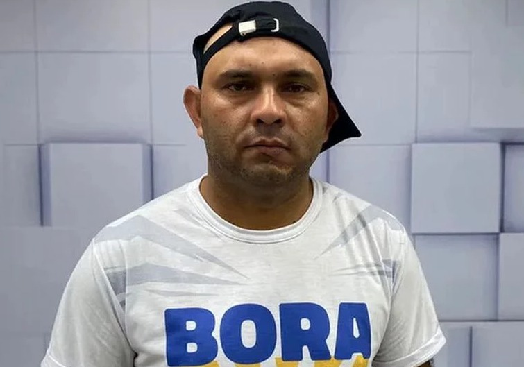 [VIDEO] Da fama ao cancelamento: Bora Bill sofre críticas após piada racista: "Preto não é flor que se cheire"