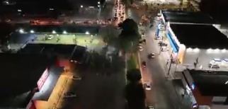 [VÍDEO] Caminhão coletor de lixo explode e pega fogo na avenida Roberto Freire