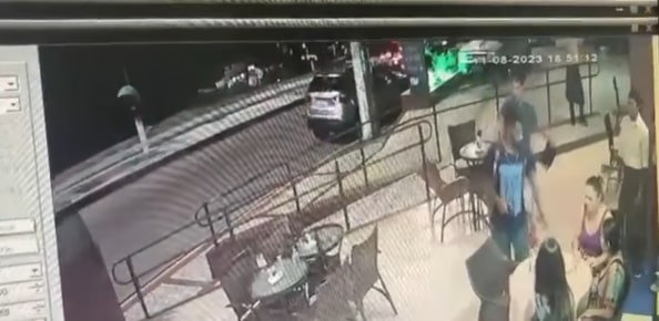 Bandidos fazem arrastão e roubam clientes de café em Petrópolis